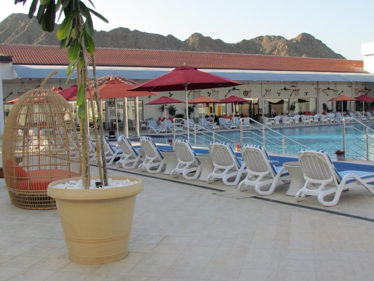Mirage Bab Al Bahr Hotel Диба Екстериор снимка